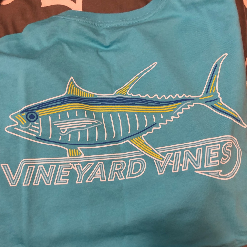 VINEYARD VINES T SHIRT